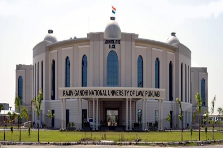 Rajiv Gandhi Law University
