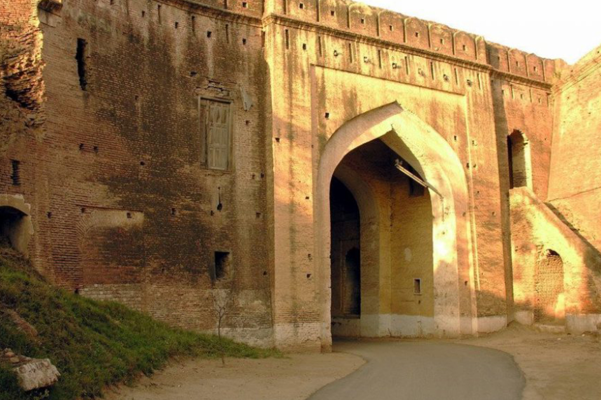 Bahadurgarh fort